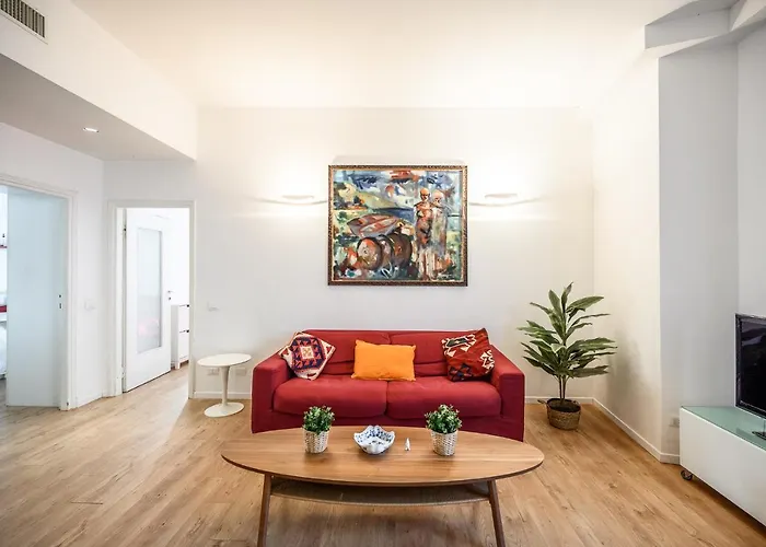 The Lantern Flat - Ticinese Navigli *