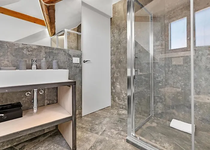 Cosmopolitan Loft Nel Centro Di Milano, Via Sottocorno 밀라노