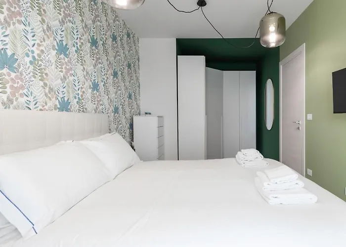 Pasolini 70 A - Uptown *