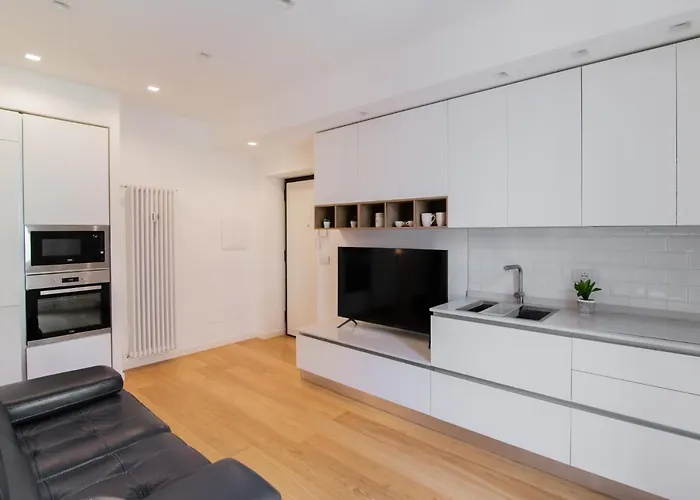 Apartment Ross Quadrell - *