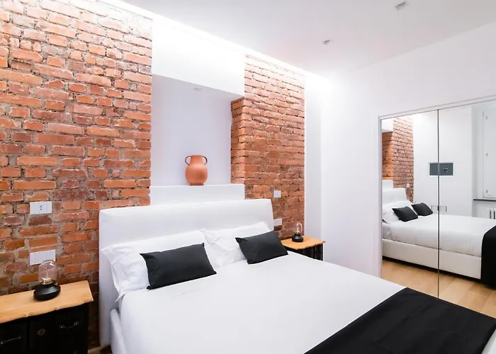 Apartment Ross Quadrell - Milan