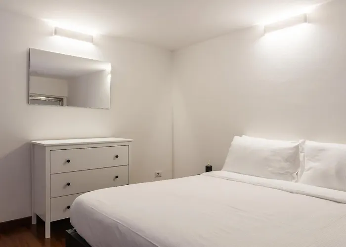 Lägenhet Easyhomes - Manusardi *