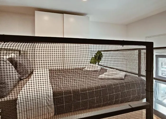 Yr Citta Studi - Modern Loft, 3 Min Walk To Duomo Bus شقة ميلان