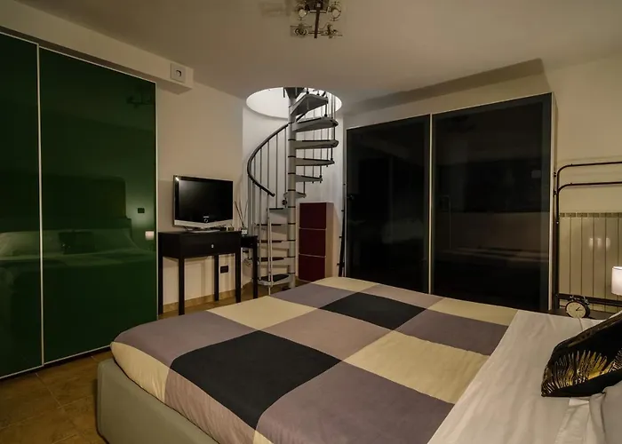 ホテル Accomodo Mib15 Bivano Navigli 3*