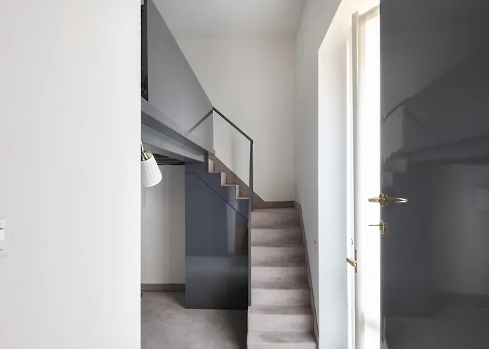Appartamento Easylife - Elegante Dimora A Due Passi Dal Duomo Milano