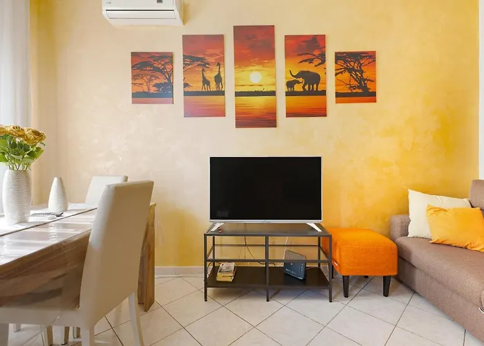 Udine M2 Balcony Апартаменты Милан