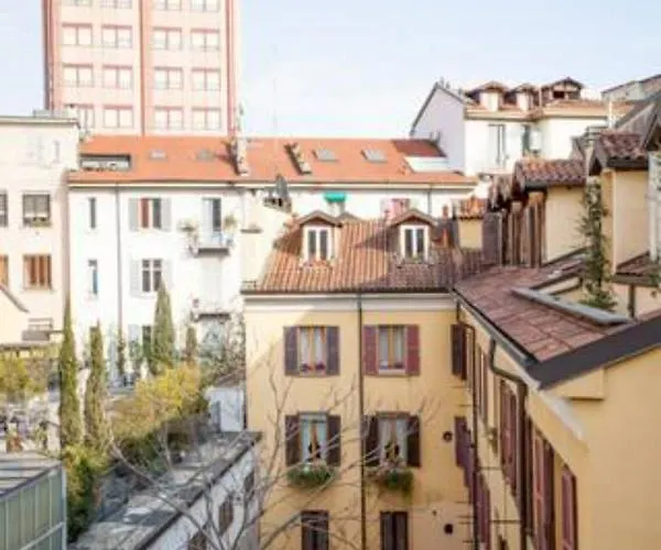 Guesthost - Cosy Milano- Corso