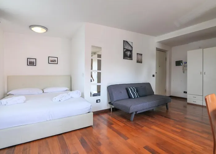 Primopiano - Euclide Apartman