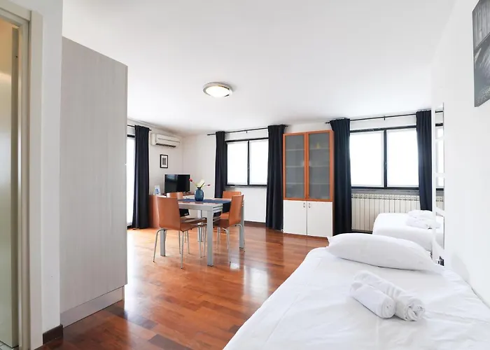 Apartman Primopiano - Euclide *