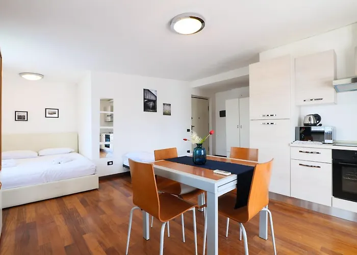 Primopiano - Euclide Milánó