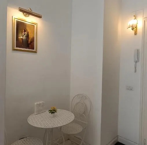 Elegante Monolocale - Macchi 1920 *