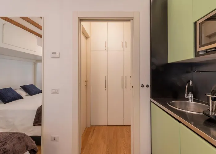 Royal Centro Garibaldi Apartmán *