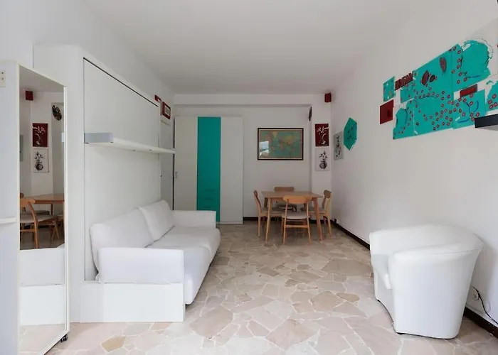 Alessia's Flat - Breno Mediolan