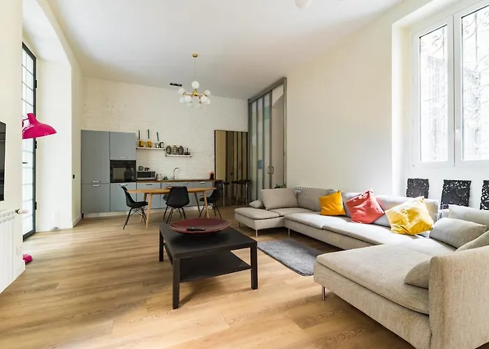 Joivy Modern And Spacious Family Flat * Milán