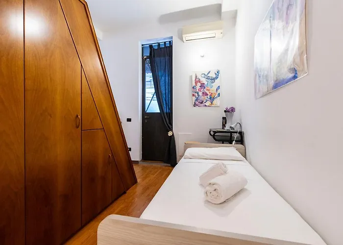 Διαμέρισμα Extensive Terrace Navigli Toy Artistic