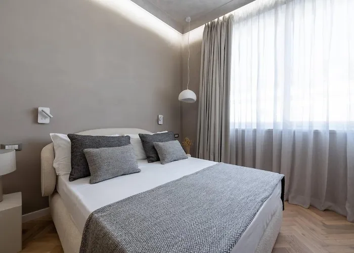 Πανσιόν Duomo Collection