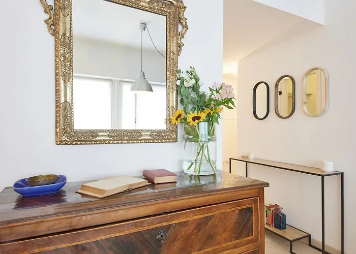 Hale - Porta Romana