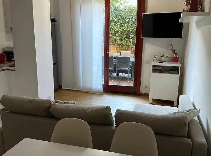 Be-c0 Bicocca Luxury Garden Apartment Milan