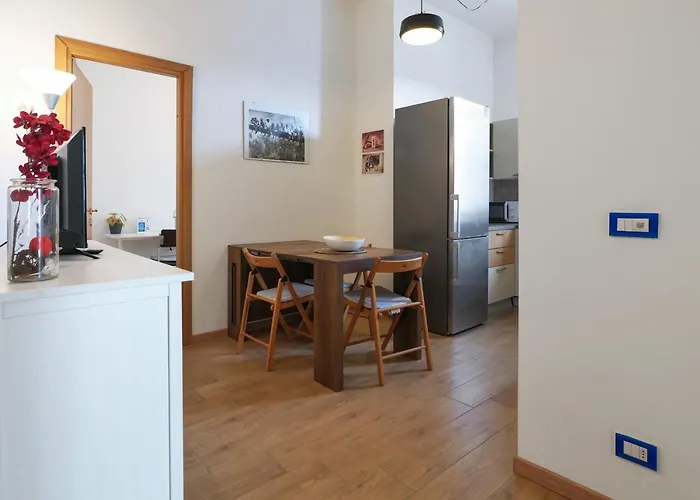 Primopiano - Tibaldi Appartamento Milano