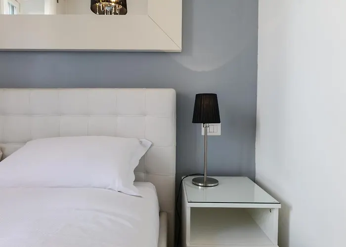 Primopiano - Ozanam * Milano