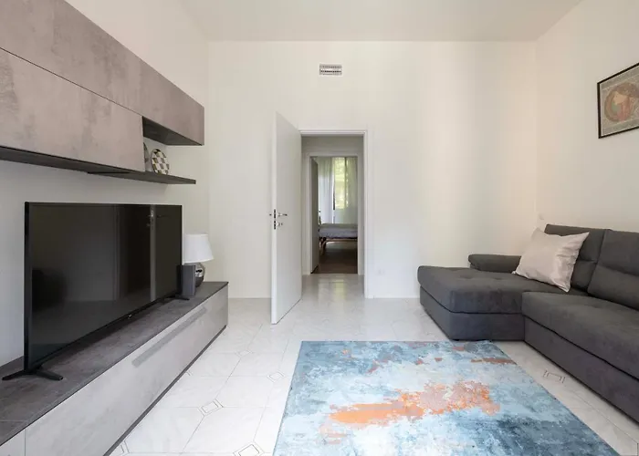Voyager - 6 Guests, 2 Bd & 2 Bh, Neighborhood דירה *