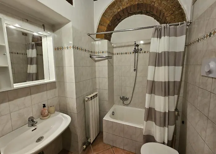 Romantica Sarpi * Milan