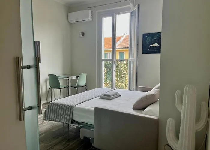 White Cactus House Appartement Milaan