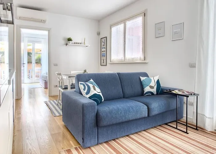 Apartment Comfy And Central Mailand