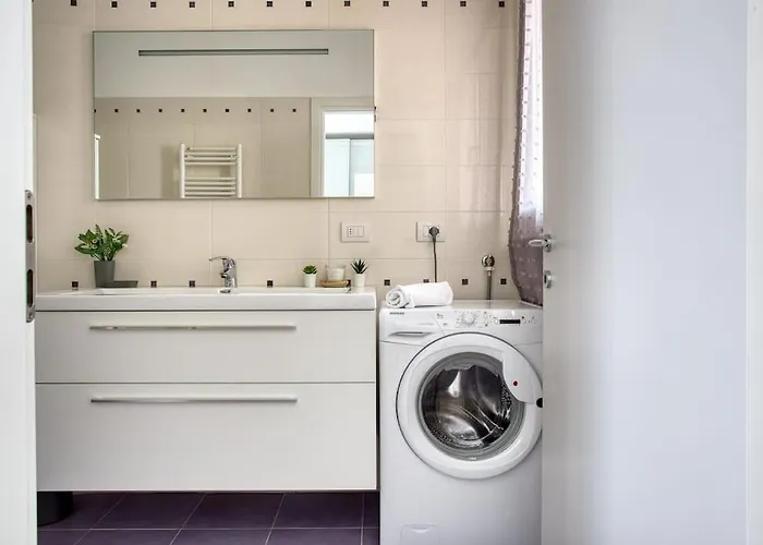 Comfy And Central Apartment Mailand