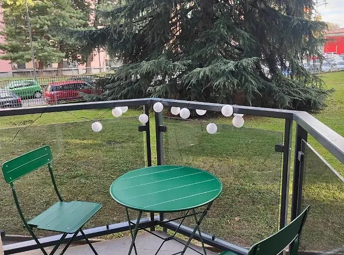 아파트 Elegante Bilocale A Con Balcone 밀라노