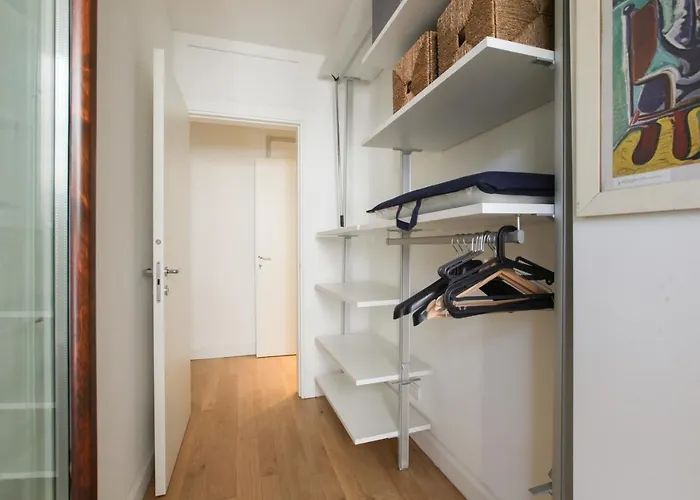 Fresh And Elegant Pta Venezia District Apartmán *