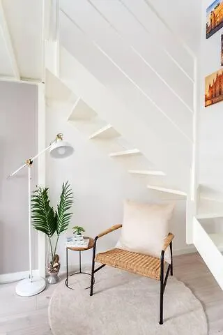 Briano's House * Milan