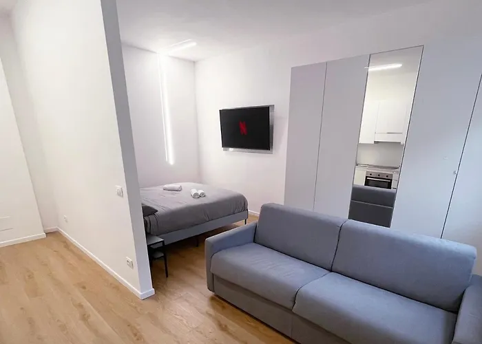 Duomo 15 Minuti - Led House