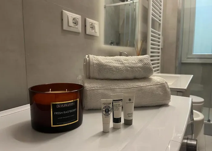 公寓 Duomo 15 Minuti - Led House