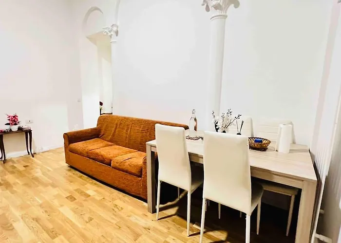 L' Harem Del Monzino Milano