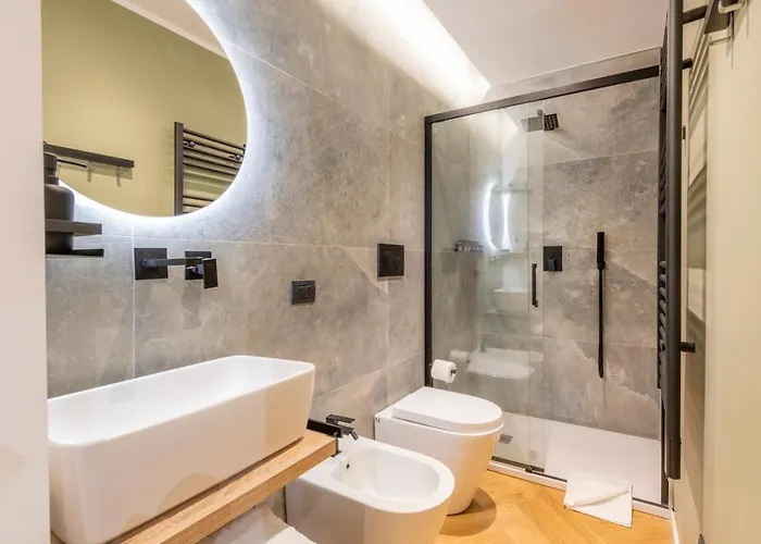 Monte Nero, 62 - Comodo E In Posizione Apartment Mailand