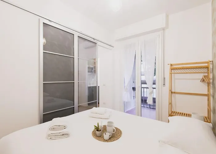 Easylife - - Col Di Lana 6a - Navigli Appartement *