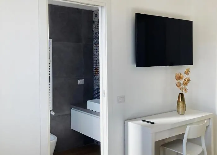 Elegante E Spazioso Διαμέρισμα *