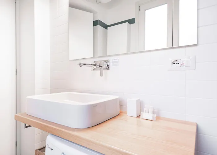 Easylife - - Correnti 22 - Duomo Milán