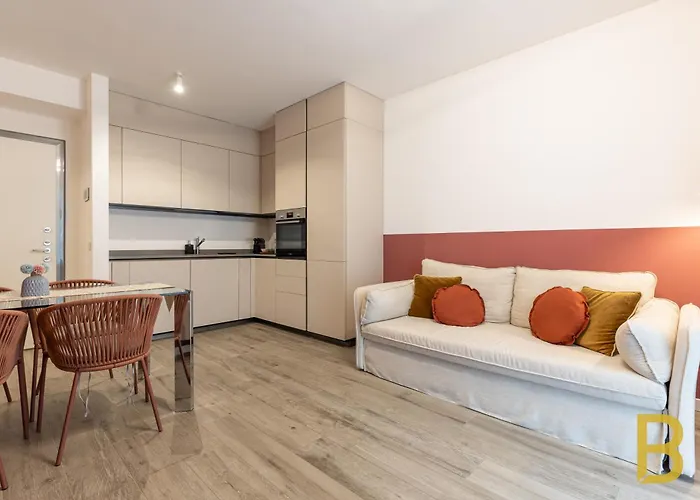 Beplace In Chinatown Apartment *