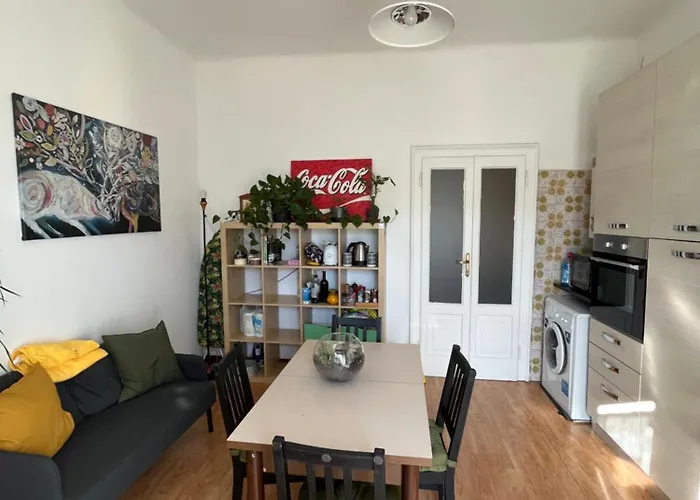 Molis's House Mailand