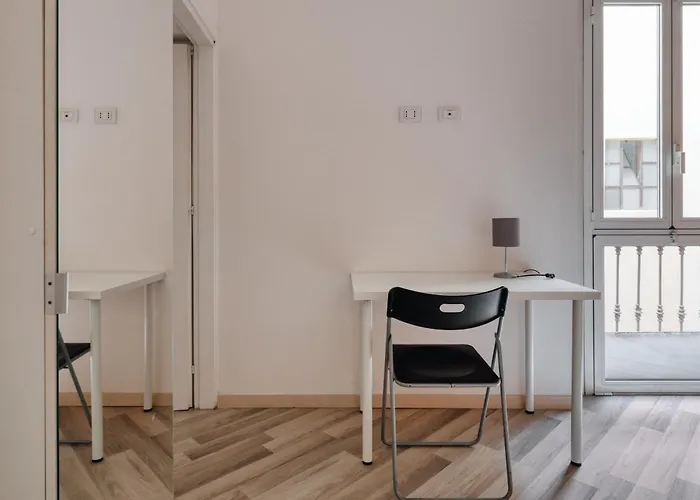 Joivy Stylish 2-bed Flat, Easy Access To Centre *