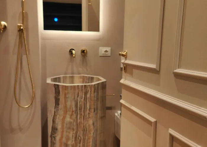 Ottoboni 2a Luxury Penthouse