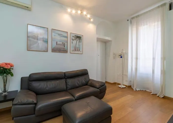 Daire Garigliano 8 *