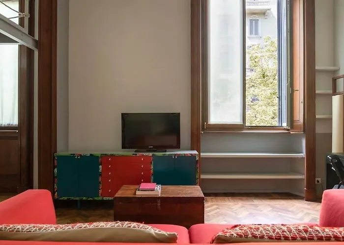 Hacca Collection - Arco Della Pace ミラノ