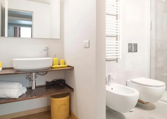 Hacca Collection - Arco Della Pace