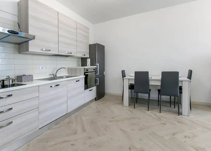 12th Floor Diamond Tower - 72