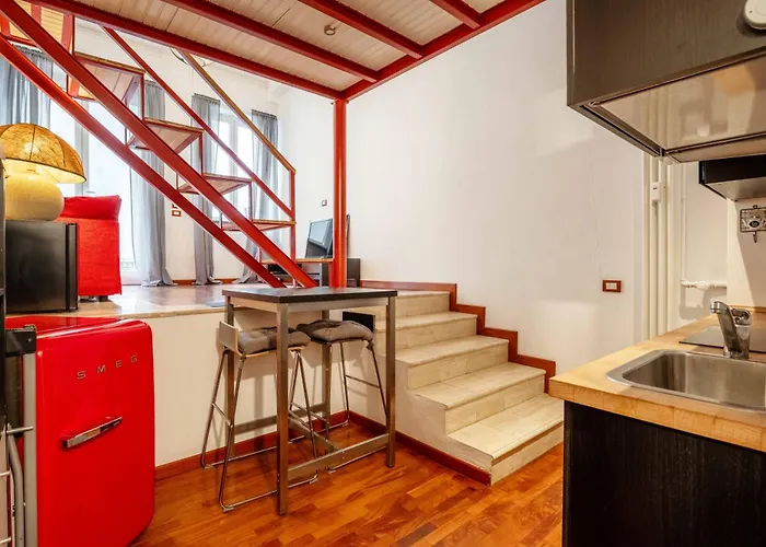 One Bedroom With Terrace Near Duomo * Milano