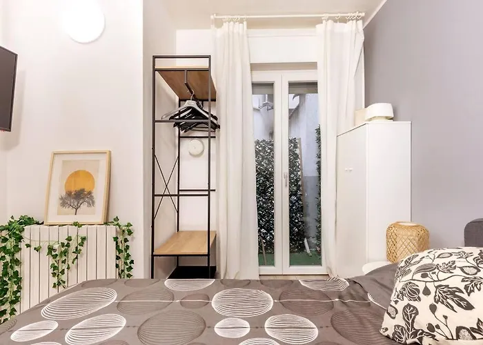 דירה Moscova Moderno E Bilocale Per Coppie מילאנו