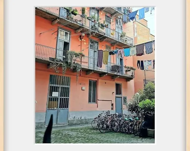 Metro Stop, Prada & Design 公寓 米兰